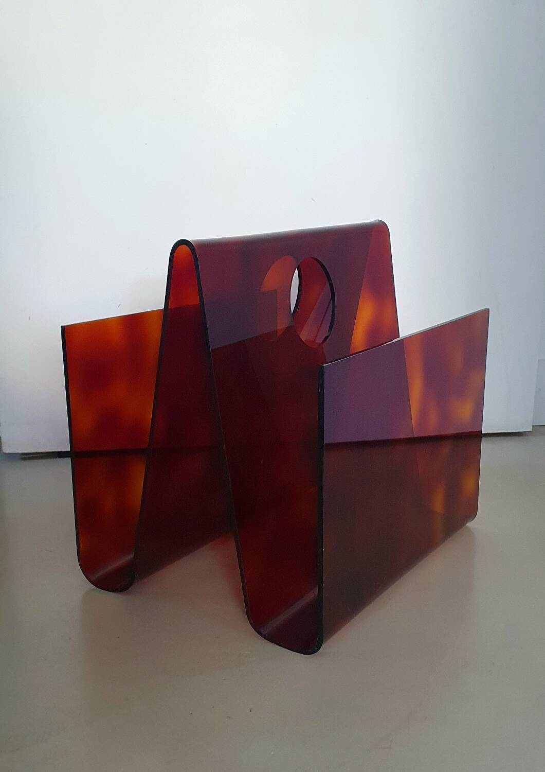 Designer magazine rack 1970