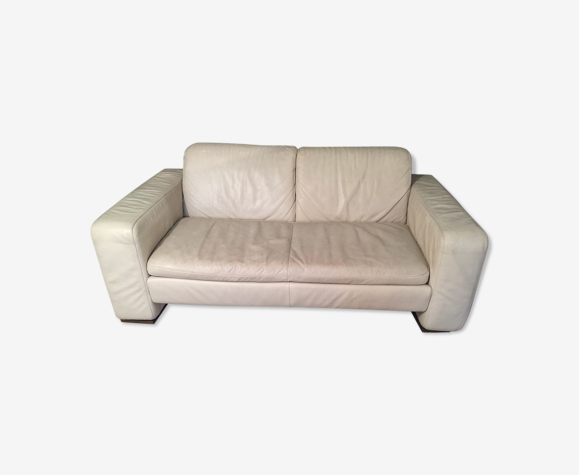 Natuzzi Design Sofa In Cream Leather, Used Natuzzi Leather Sofa