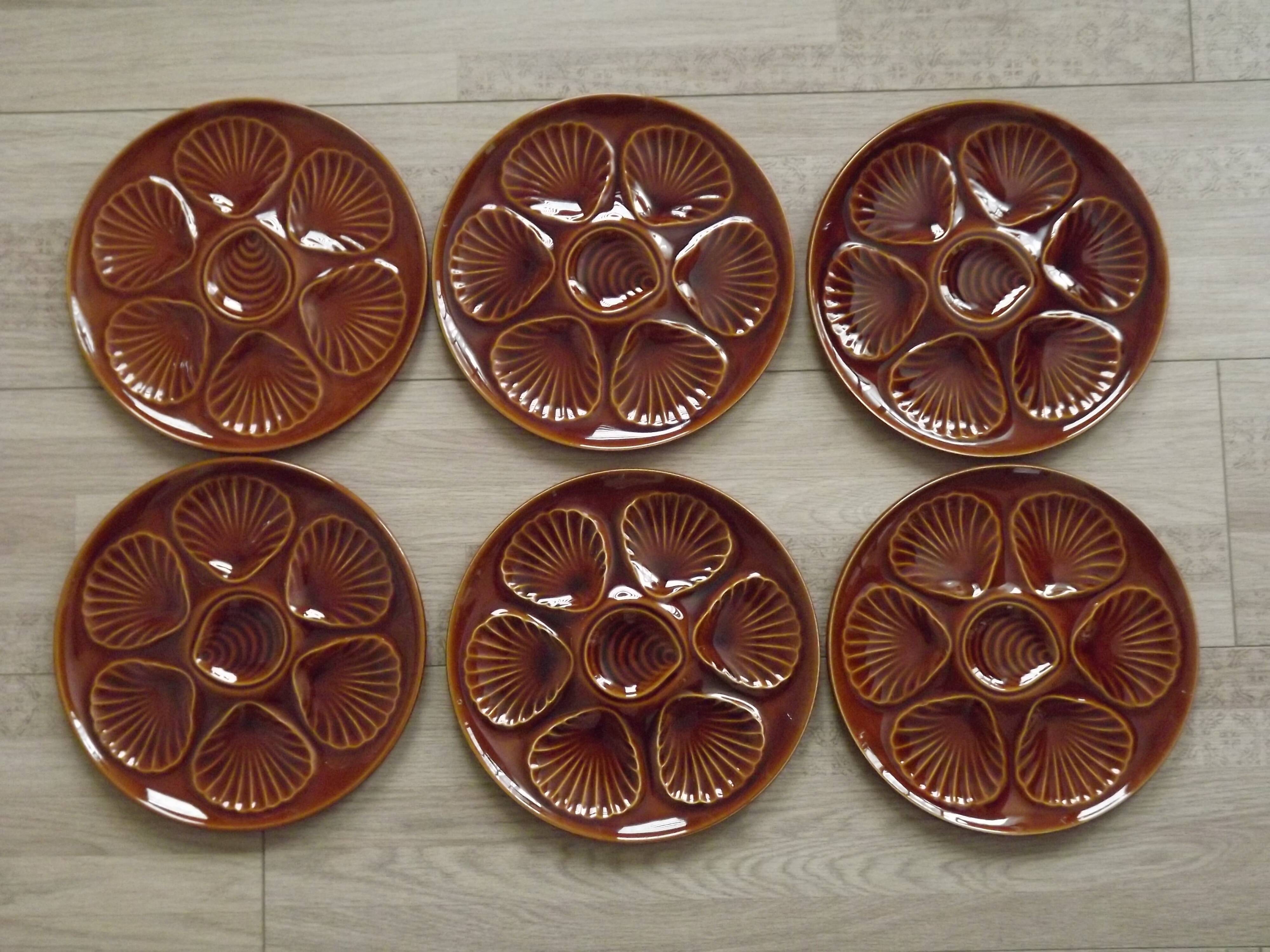 Set of 6 brown majolica oyster plates for 6 oysters and lemon 4951