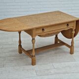 1970s, Danish design, coffee/sewing table, oak wood, original condition.