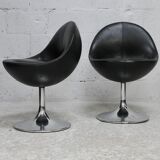 paire de chaises pivotantes "space age". Suède, circa 1965