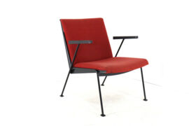Wim Rietveld for Ahrend de Cirkel 'Oase' armchair | dutch design