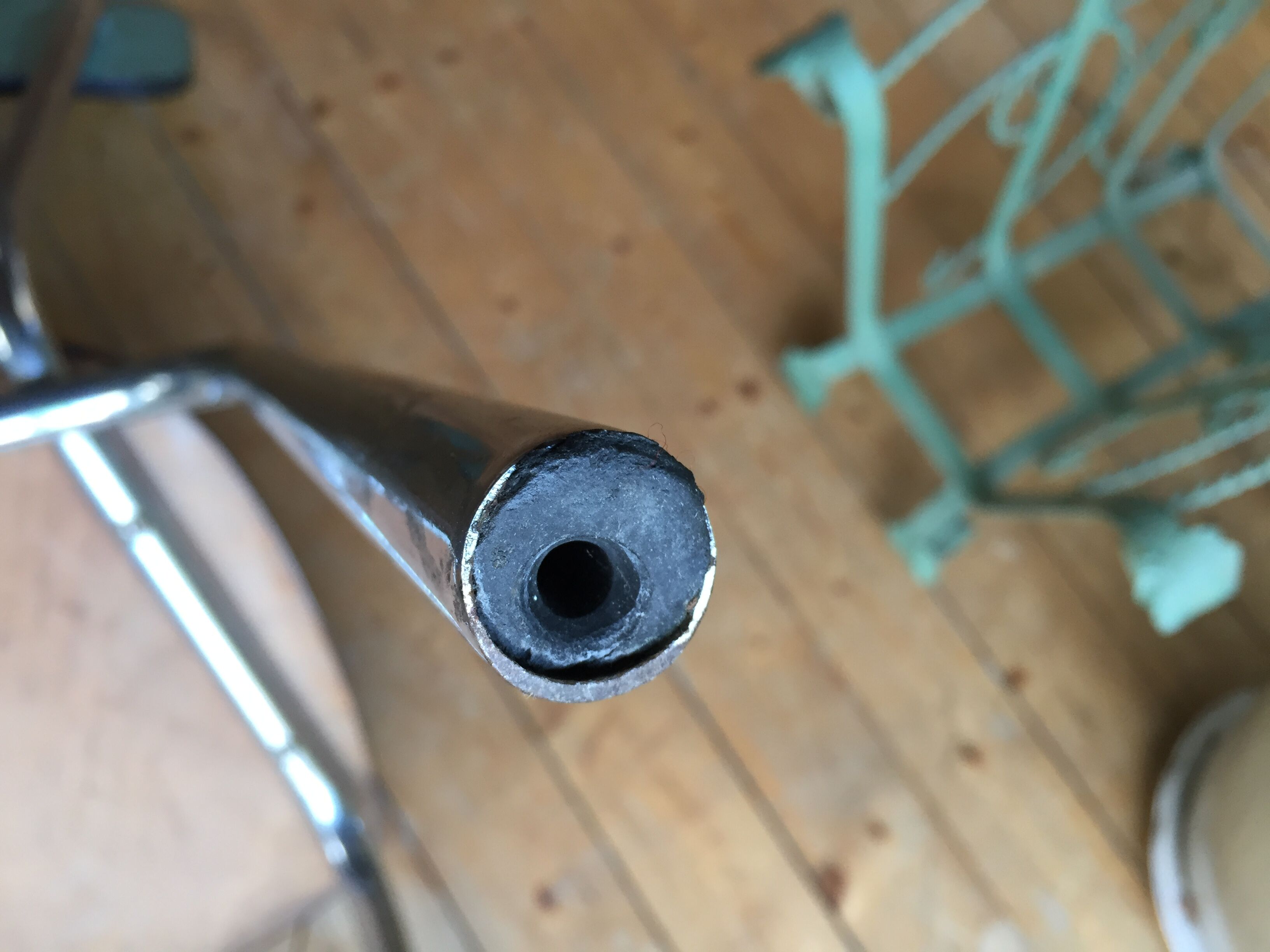 Formica vintage green table and opaline - 6 matching chairs