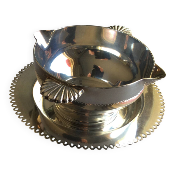 Saucière en metal argenté poinçonné