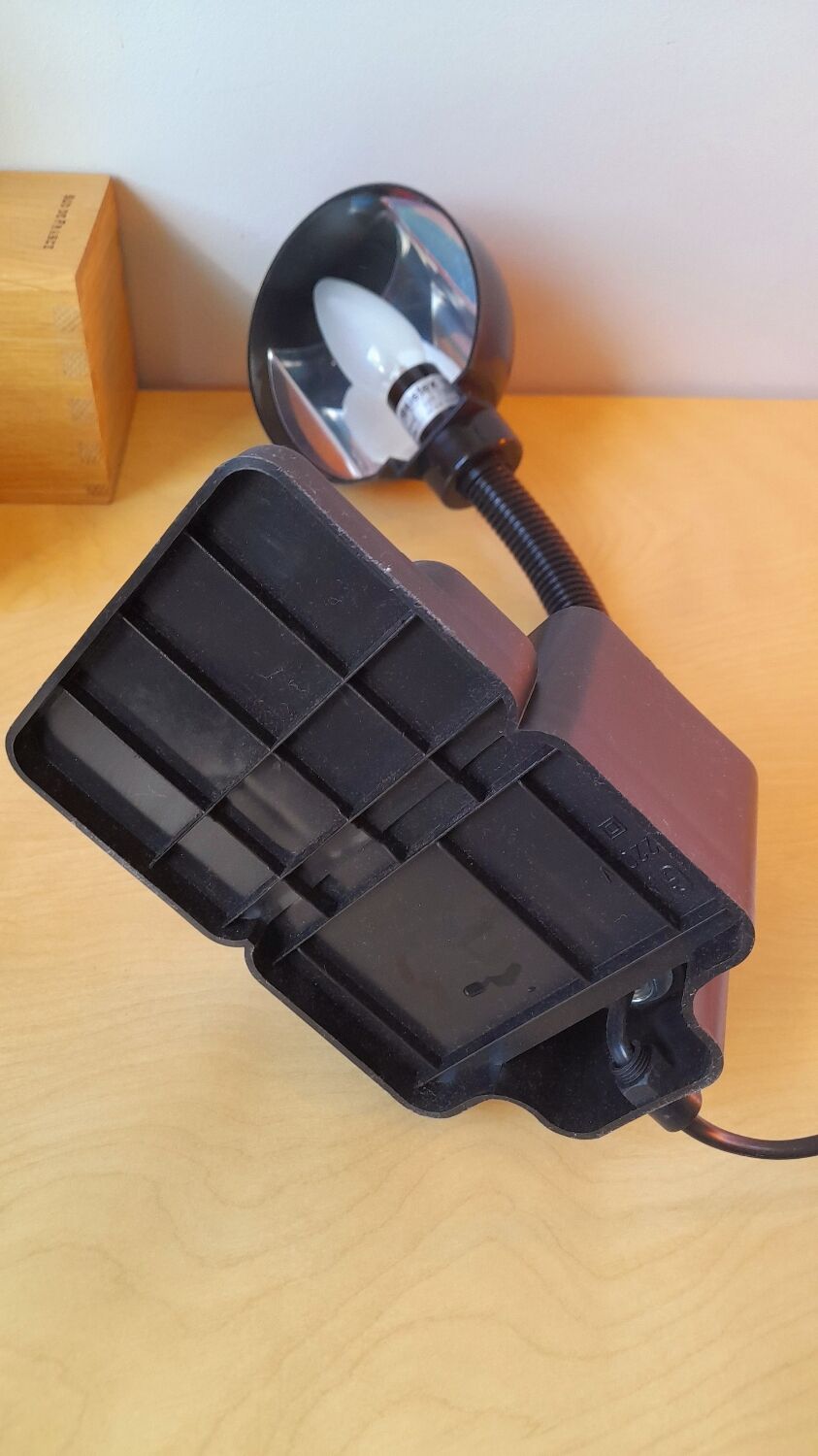 Sorter desk lamp