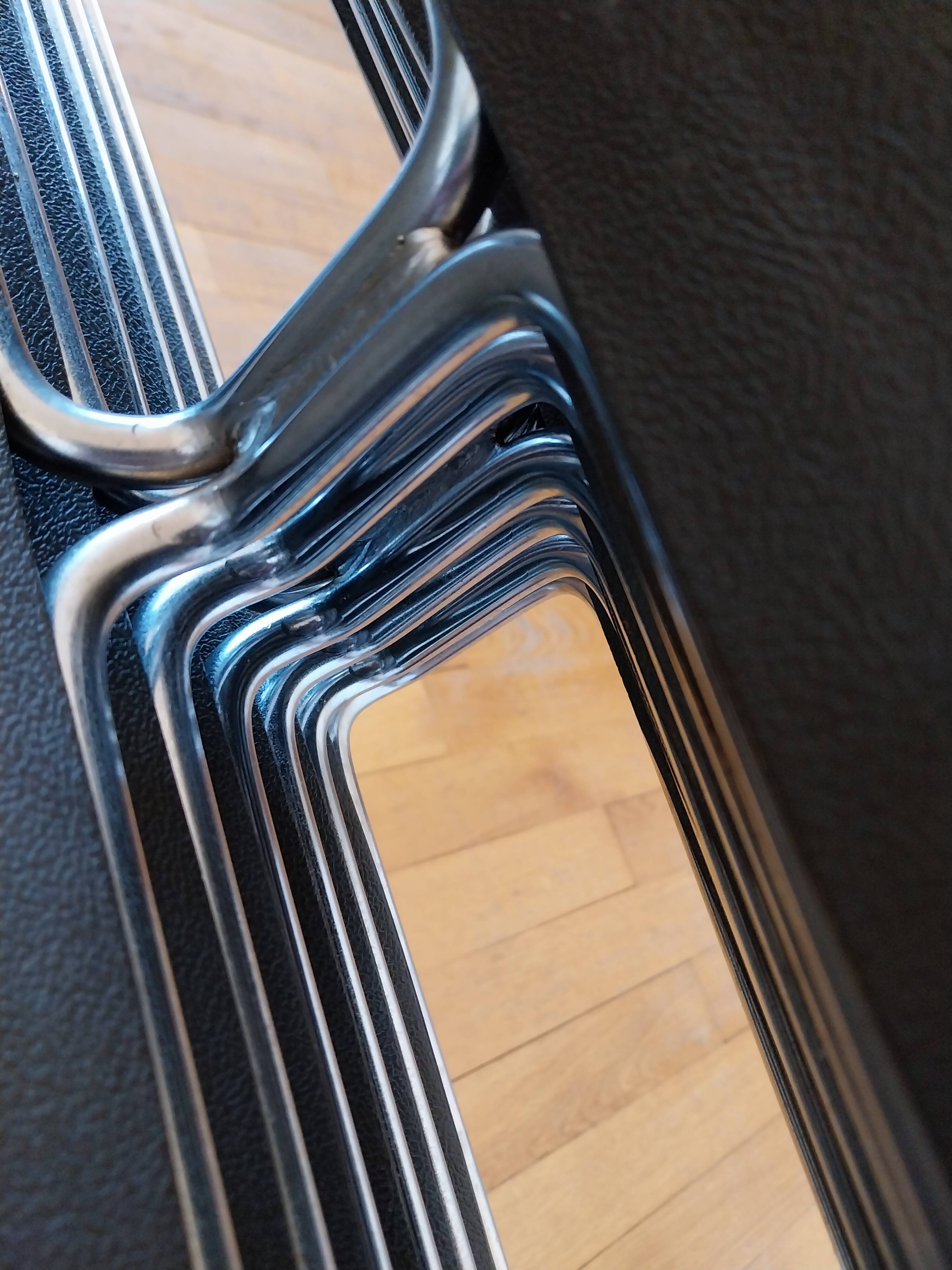 6 Max Stacker designer chairs for Steelcase