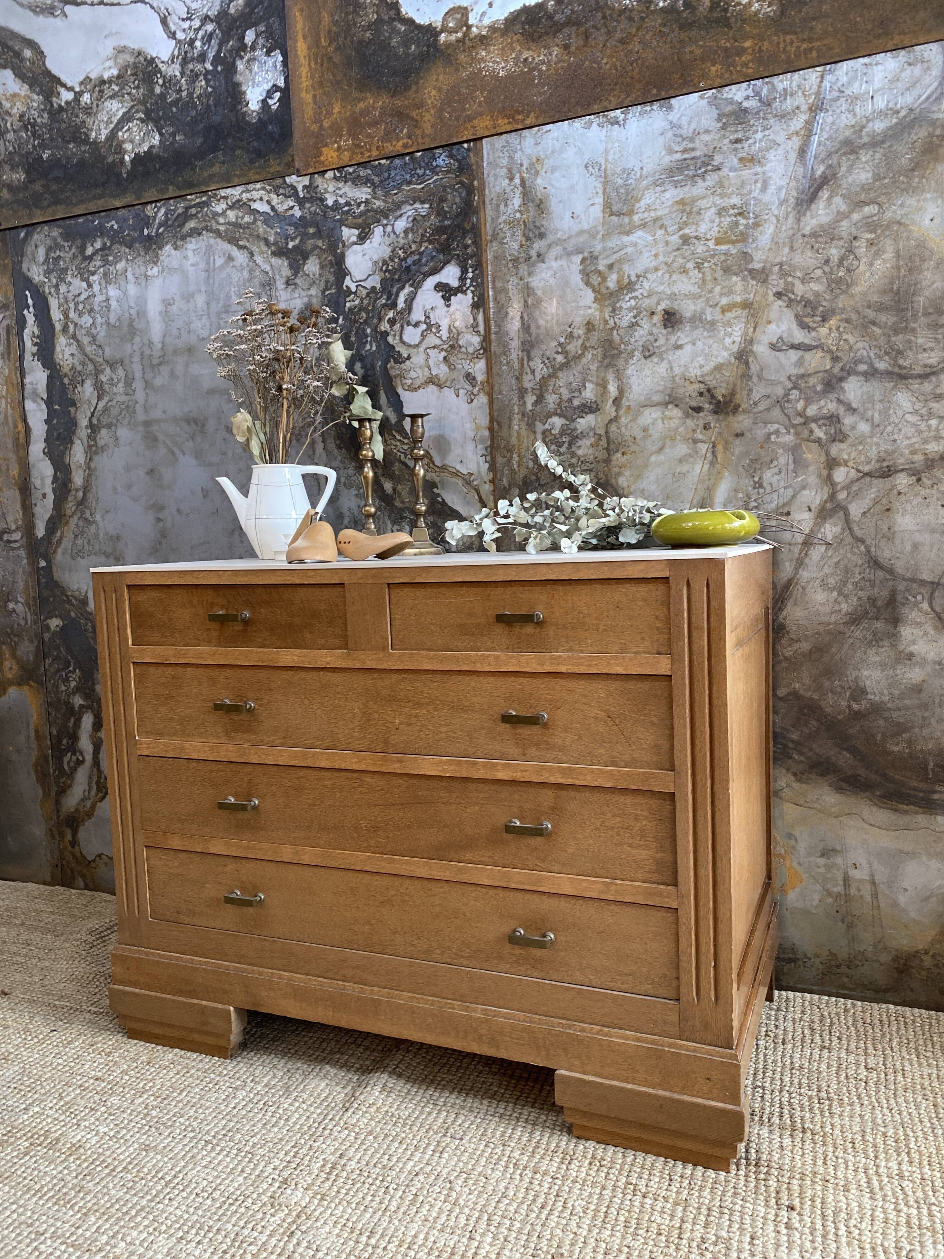 Chest of drawers raw wood and linen