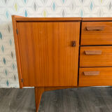 Small Scandinavian row