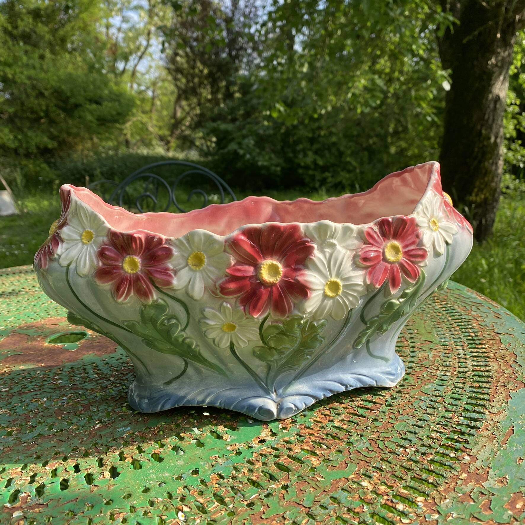 St Amand slipware jardinière