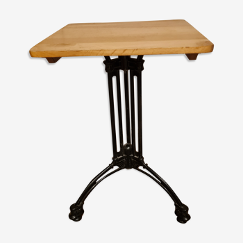 Table bistro solid wood