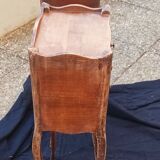 Beautiful pair of bedside tables, in walnut wood, Louis XV style
