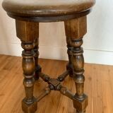 4-legged stool