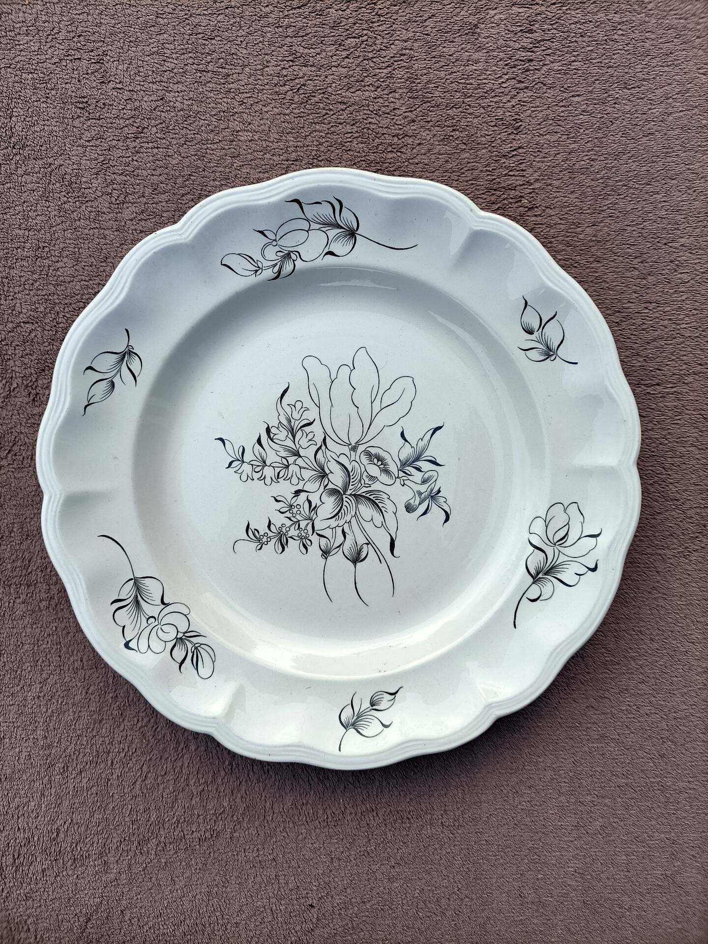 Large dish ~ Lunéville