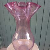 Pink bubble glass corolla vase