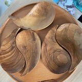 Olivier wooden tray and ramekins