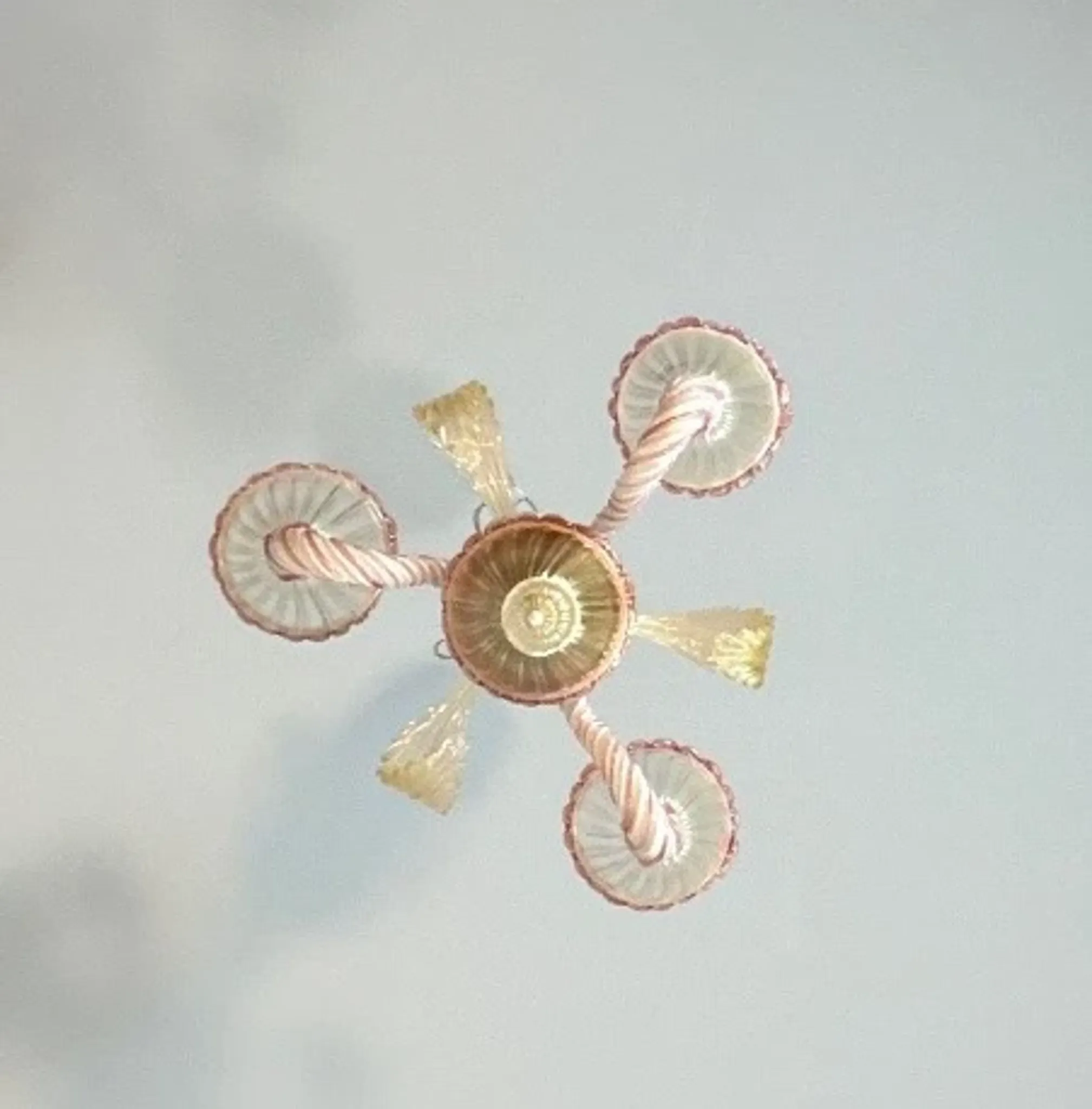 Small Venetian chandelier made of Murano glass circa 1940.