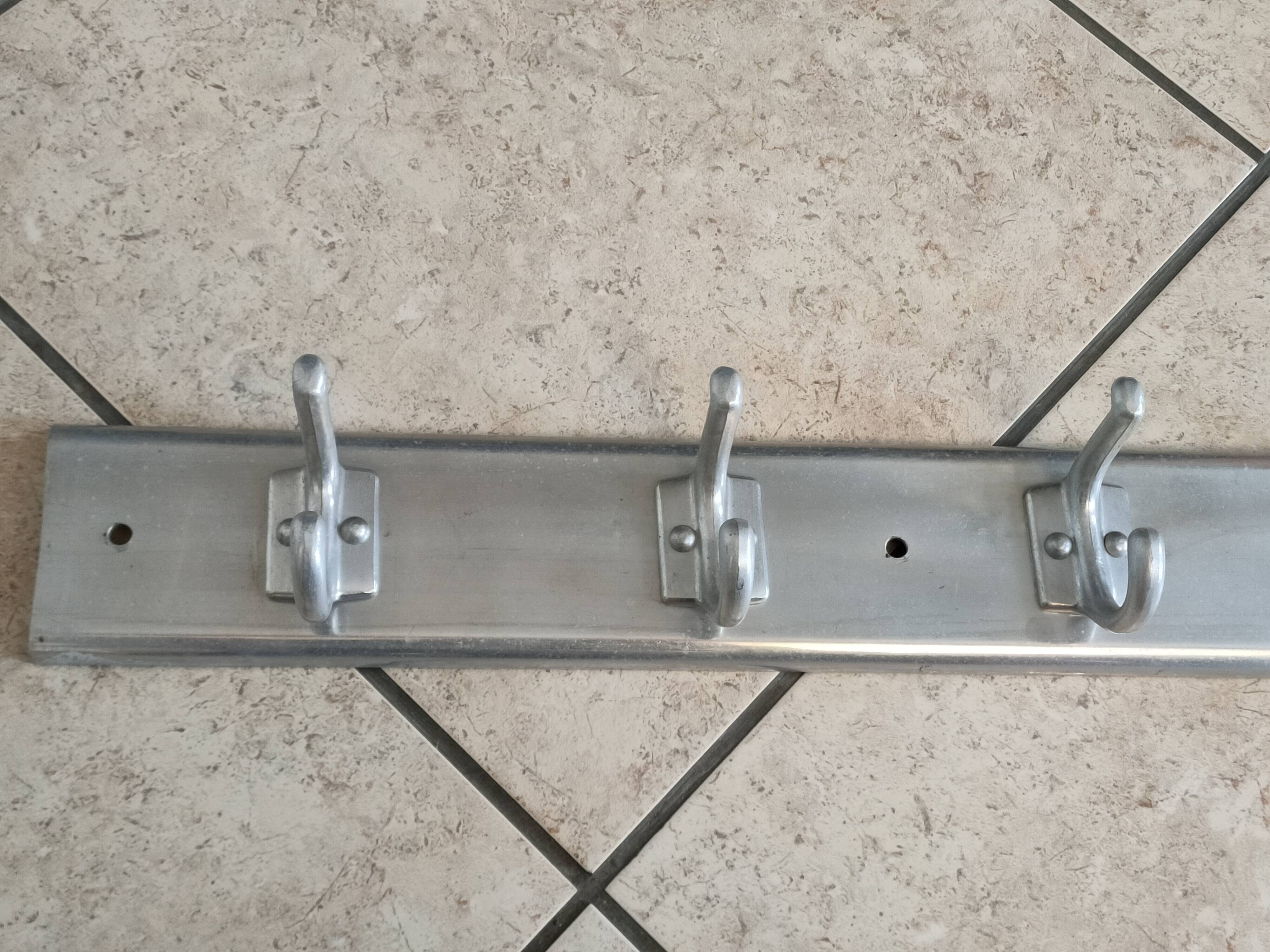 school coat rack with 10 hooks