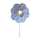 Applique murale fleur, 8 pétales en rotin et tissu fleuri