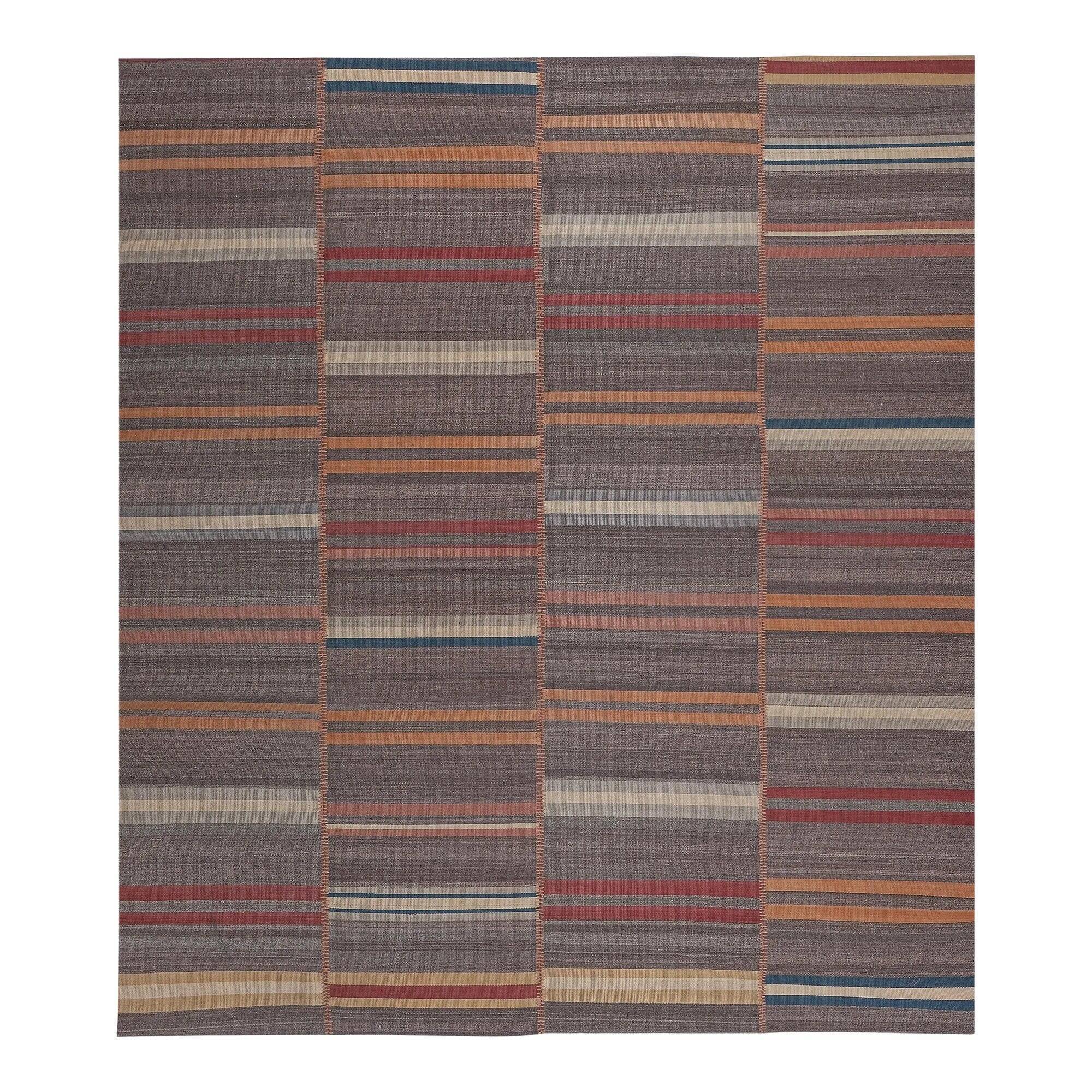 Vintage Turkish kilim, handwoven, 275x314 cm.