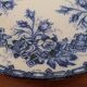 Assiette ancienne bleu cobalt L.M. & Cie – décor floral