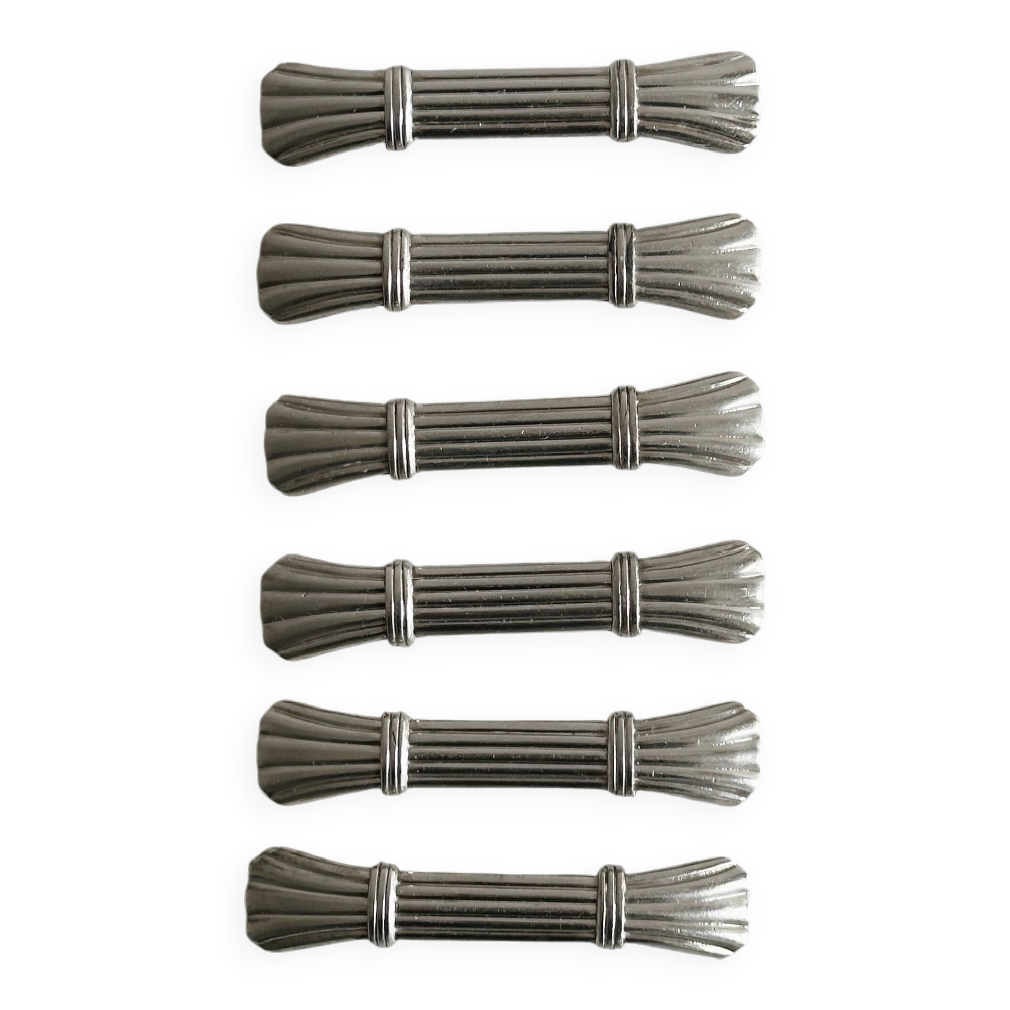 6 silver metal knife holders