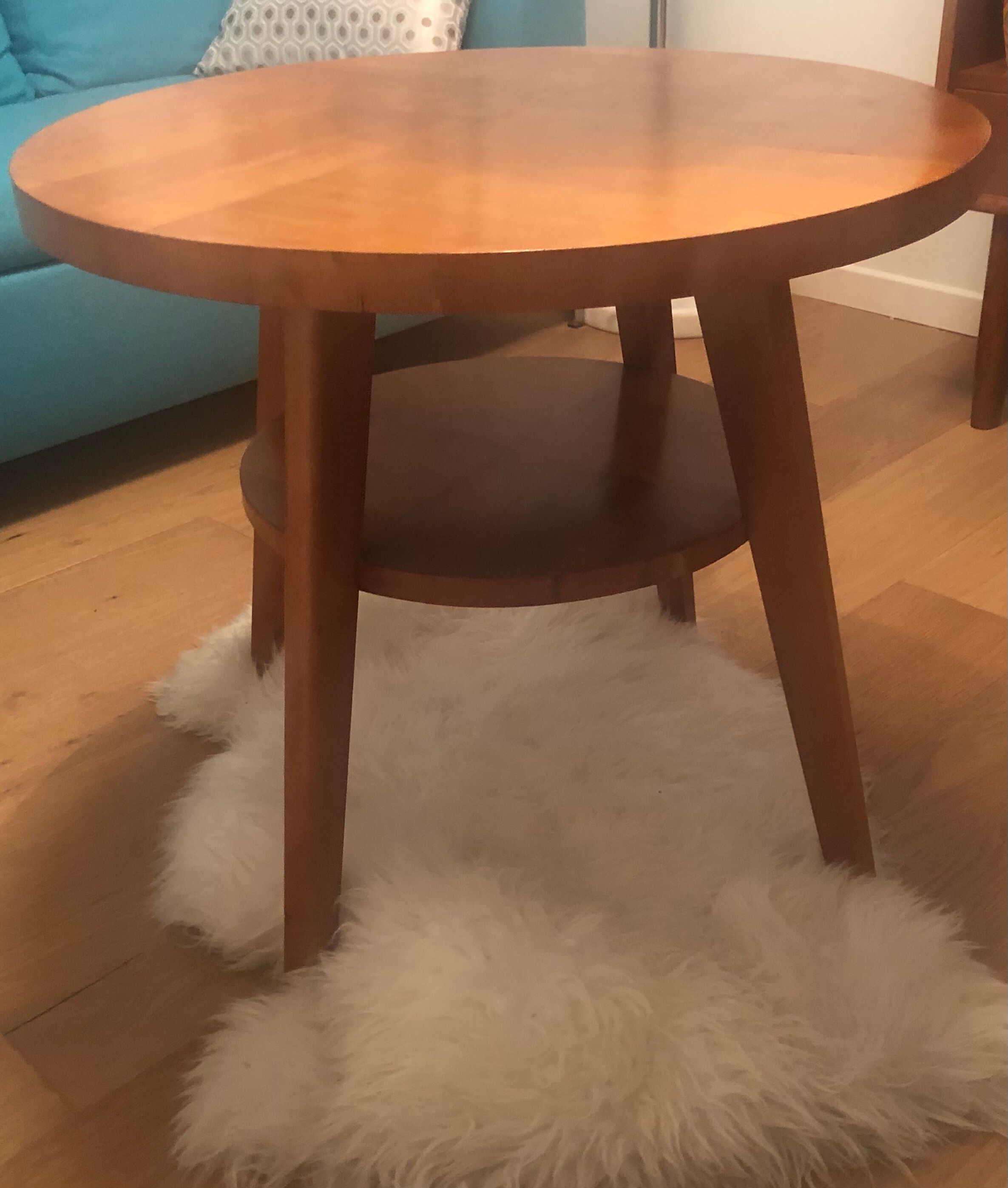 Scandinavian Living Room Roundtable