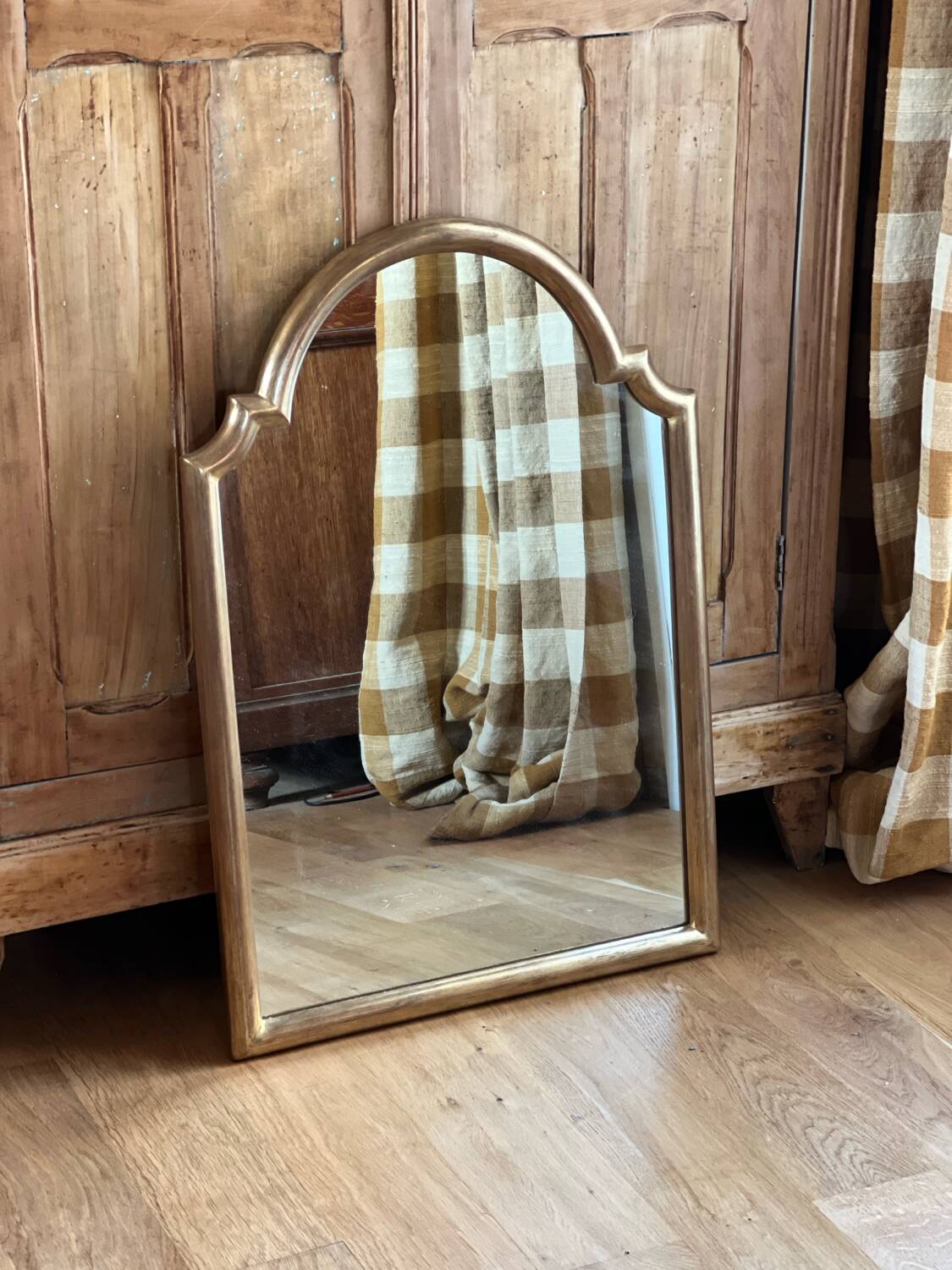 Miroir doré