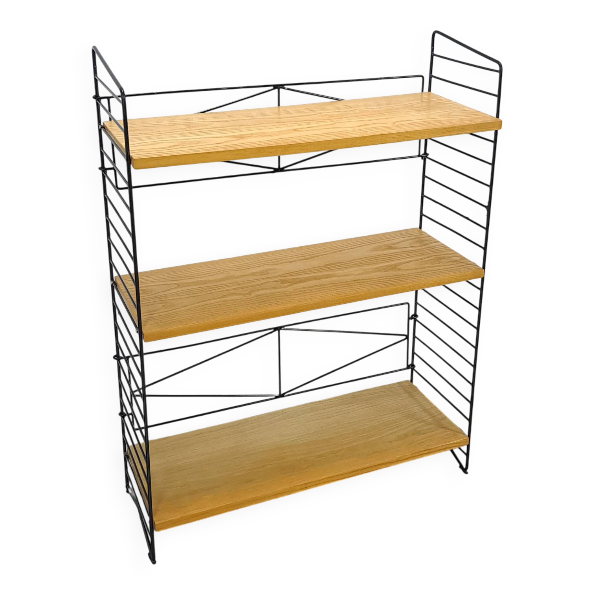 Bibliothèque, étagère modèle n° 2 de Nisse Strinning