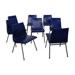 8 chaises modèle Cm 145 de Pierre