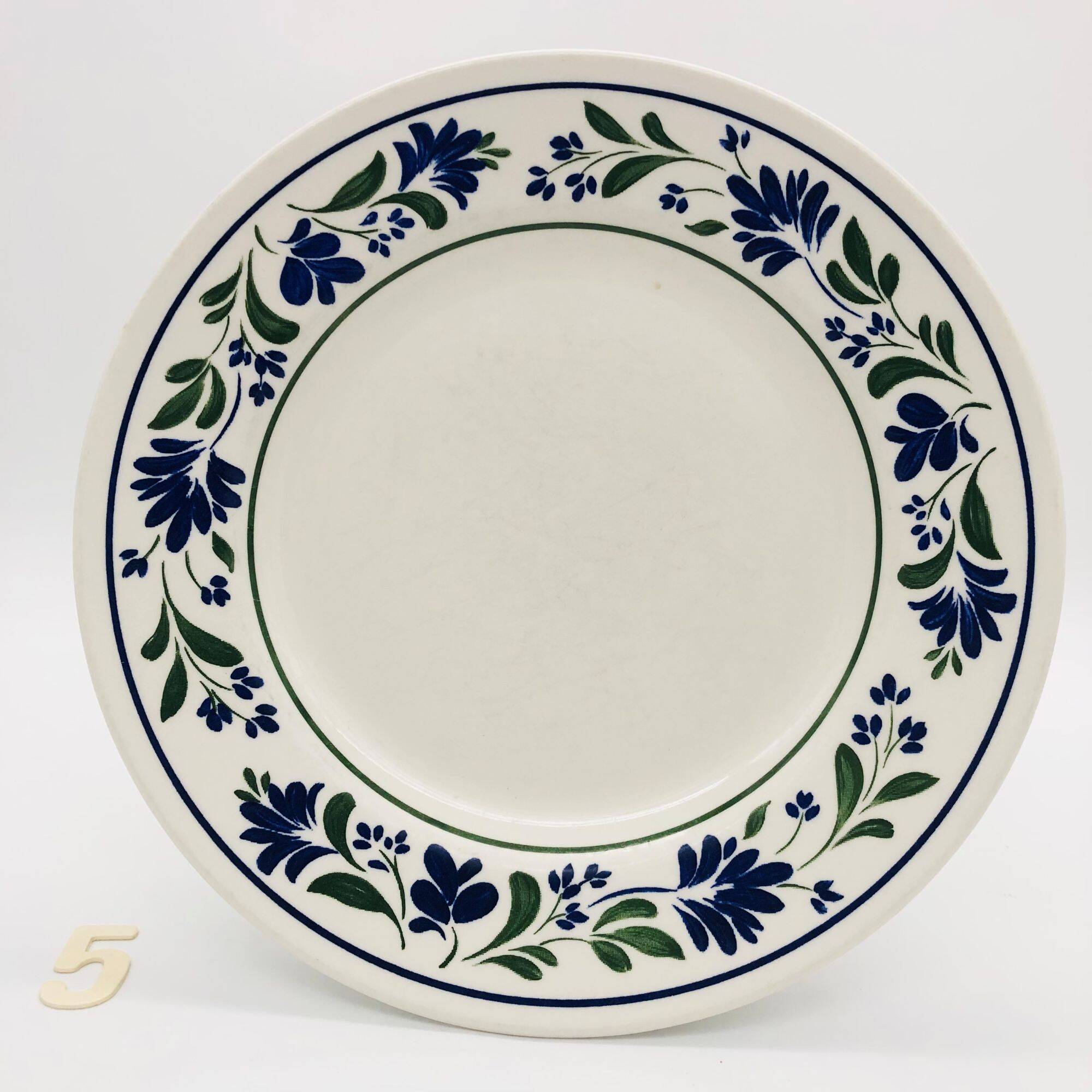 6 English dinner plates "Churchill", Staffordshire.
