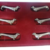 Knife holder dogs metal silver