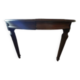 Extendable oval table