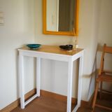 Petite table