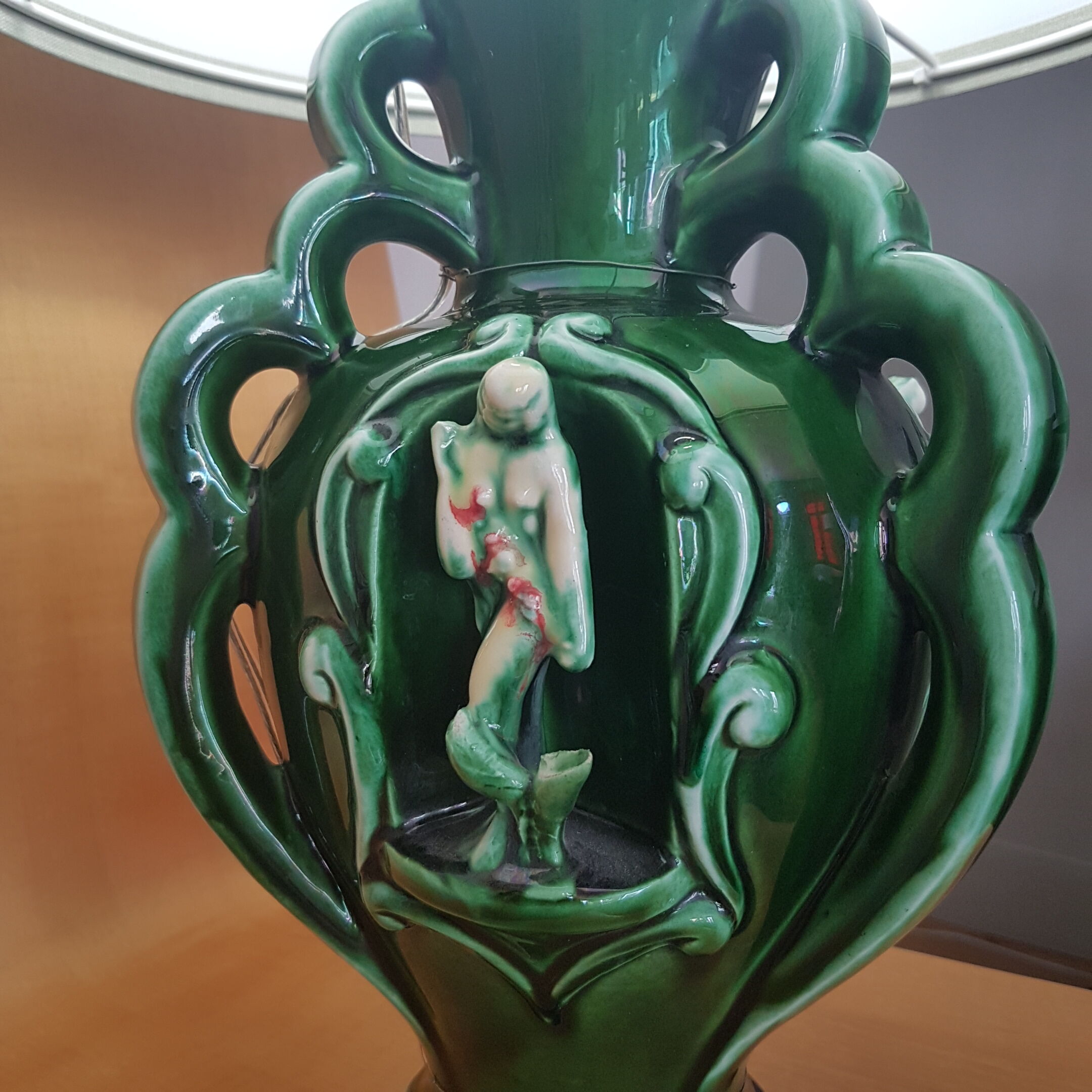 Vallauris nymph lamp