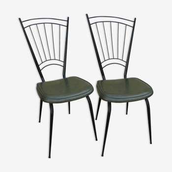 Paire de chaises en métal noir et skaï vert kaki, années 60