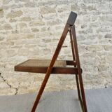 Folding chair canned