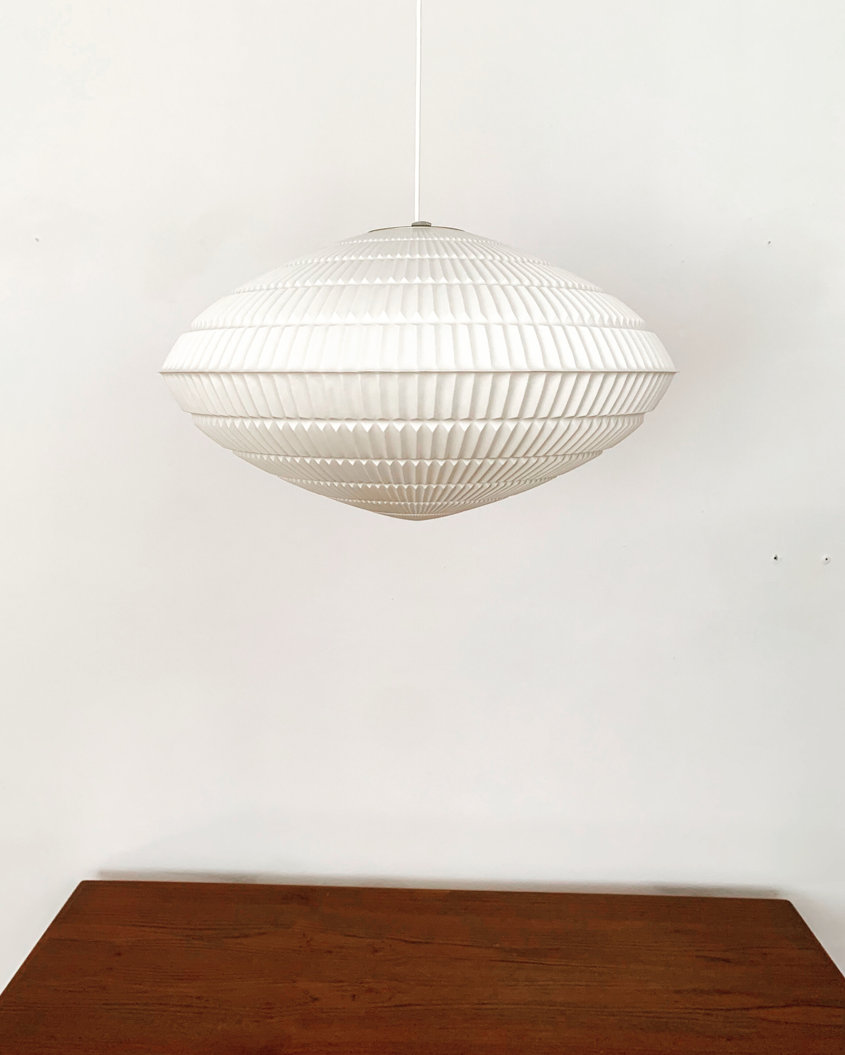 Suspension Origami par Aloys Gangkofner pour Erco 1960