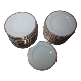 Fine porcelain dessert plates with gilded edging