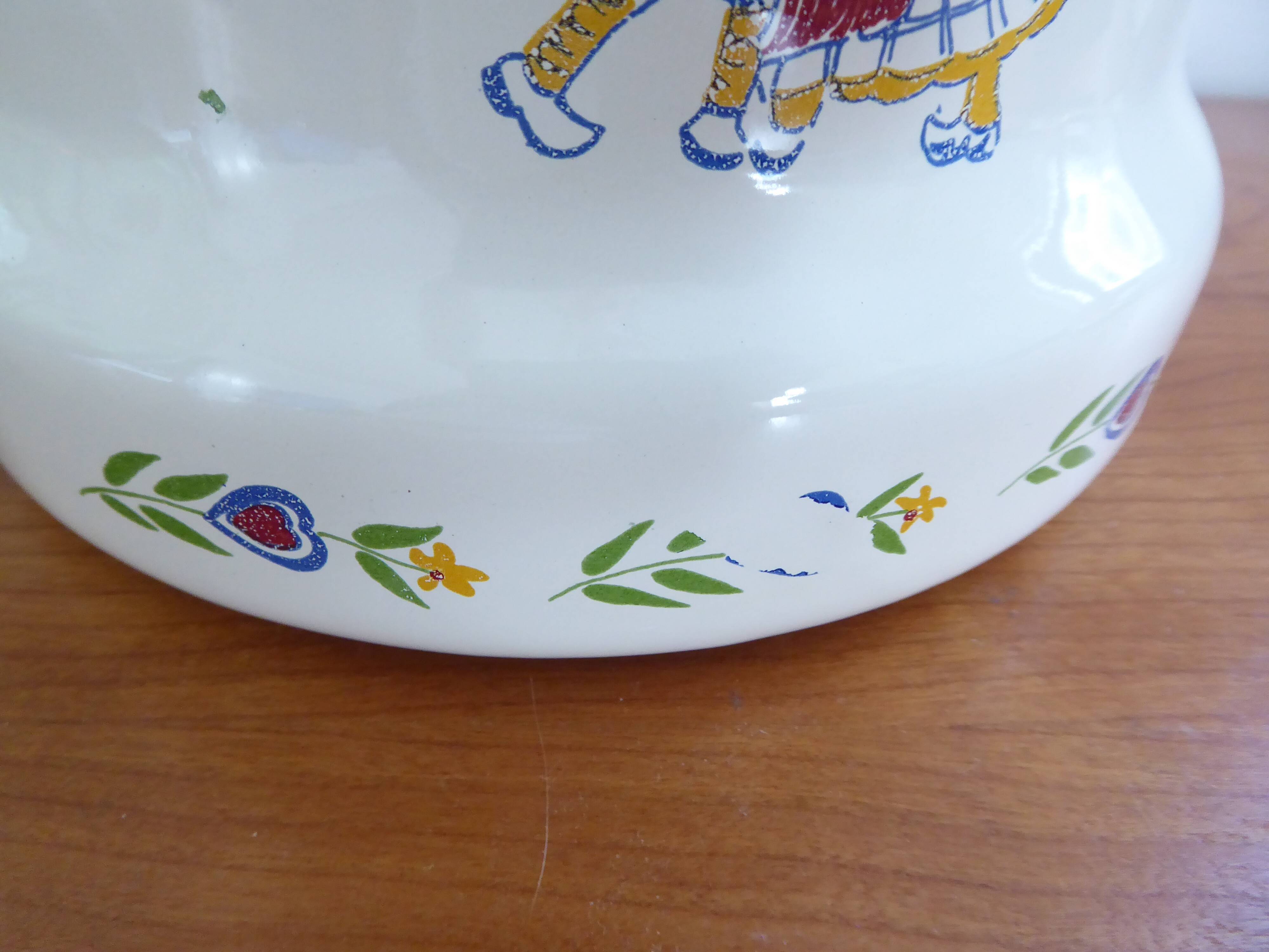 Enamelled sheet metal kettle