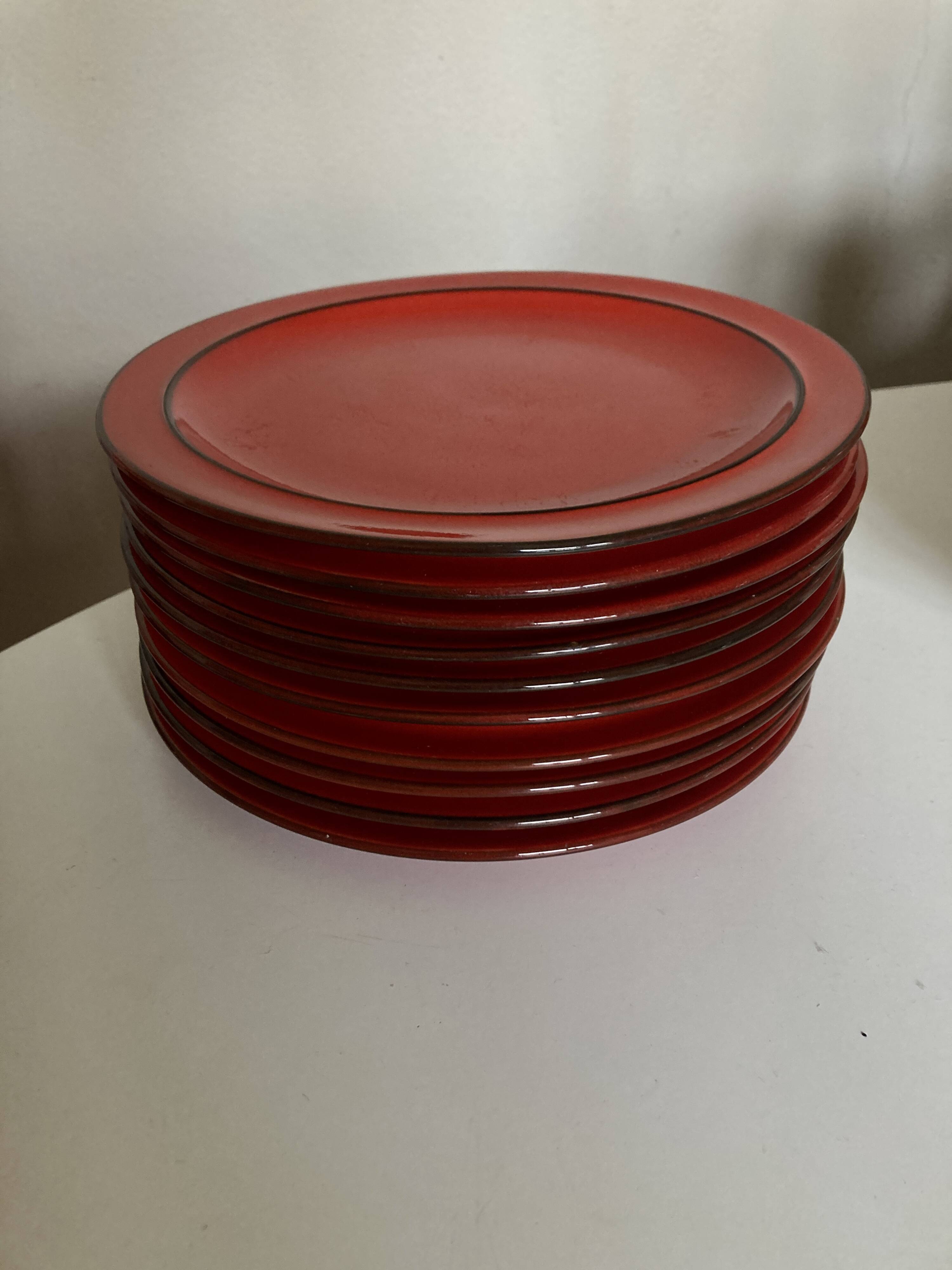 Set of 10 plates Hertha Bengtson Rosenthal 1970 in red stoneware.