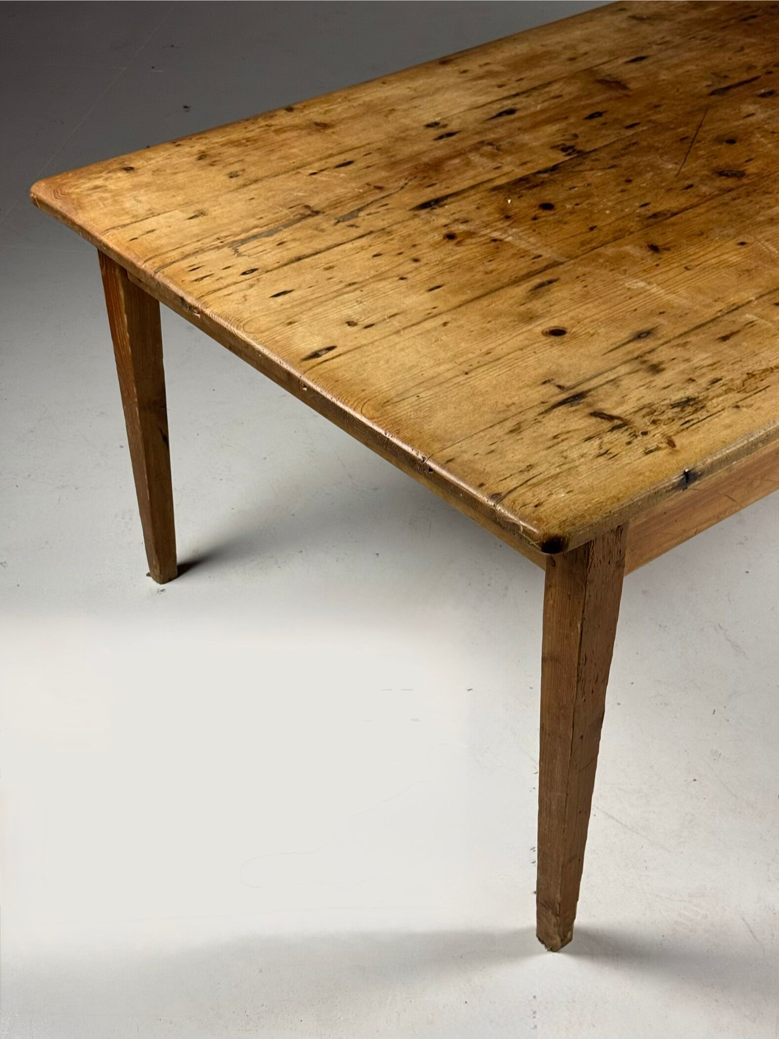 English antique pine dining table