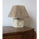 Lampe en pierre taillée