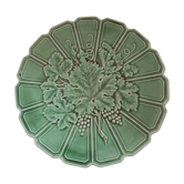 Green Sarreguemines dish from the 1950s. Light Raisin relief model.