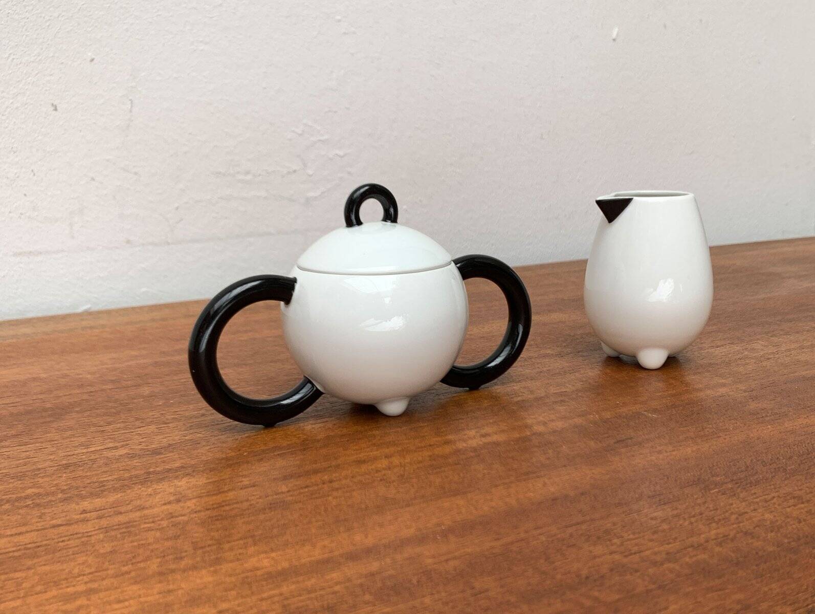Pot à sucre et tasse à lait de la série Fantasia postmoderne allemande vintage par Matteo Thun pour Arzberg, années 1980, ensemble de 2