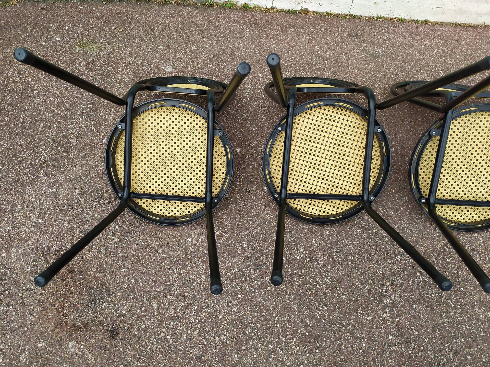 Lot of 4 black bistro chairs