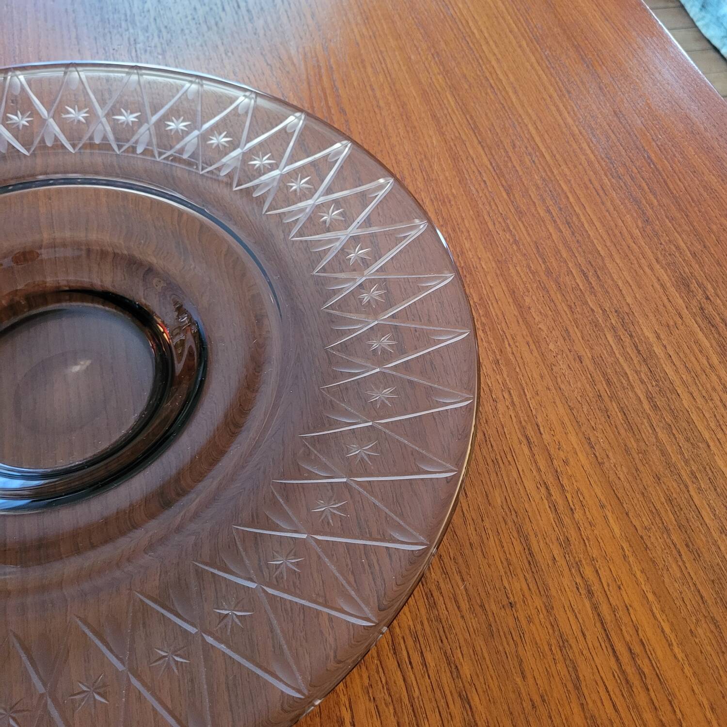 Large smoked glass bowl with star engraving – 1950s