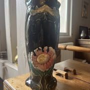 Vase art déco en barbotine signé A.G de Bruyn