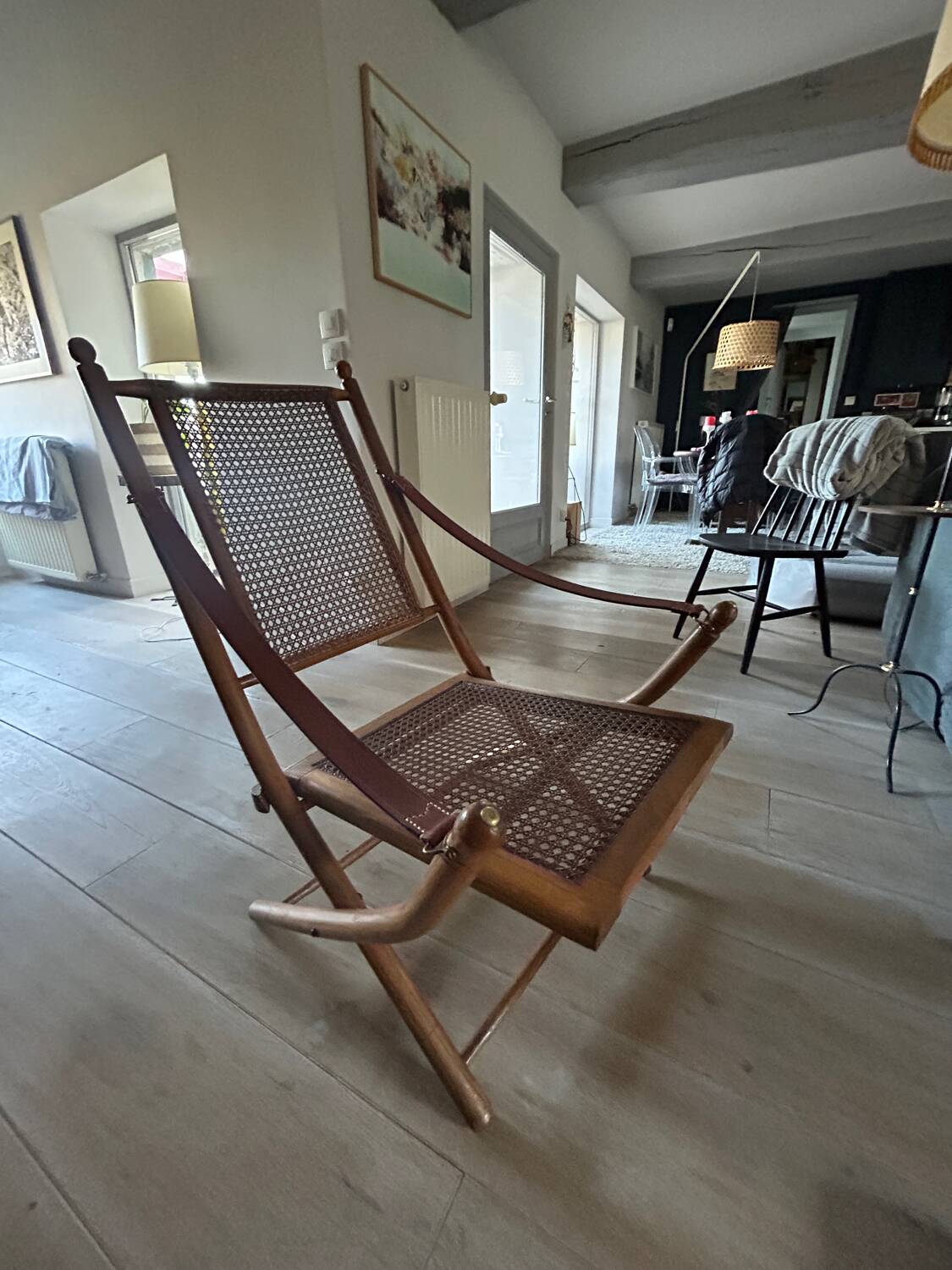 Wooden cane lounge chair