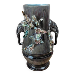 Vase ancien en barbotine - fleurs