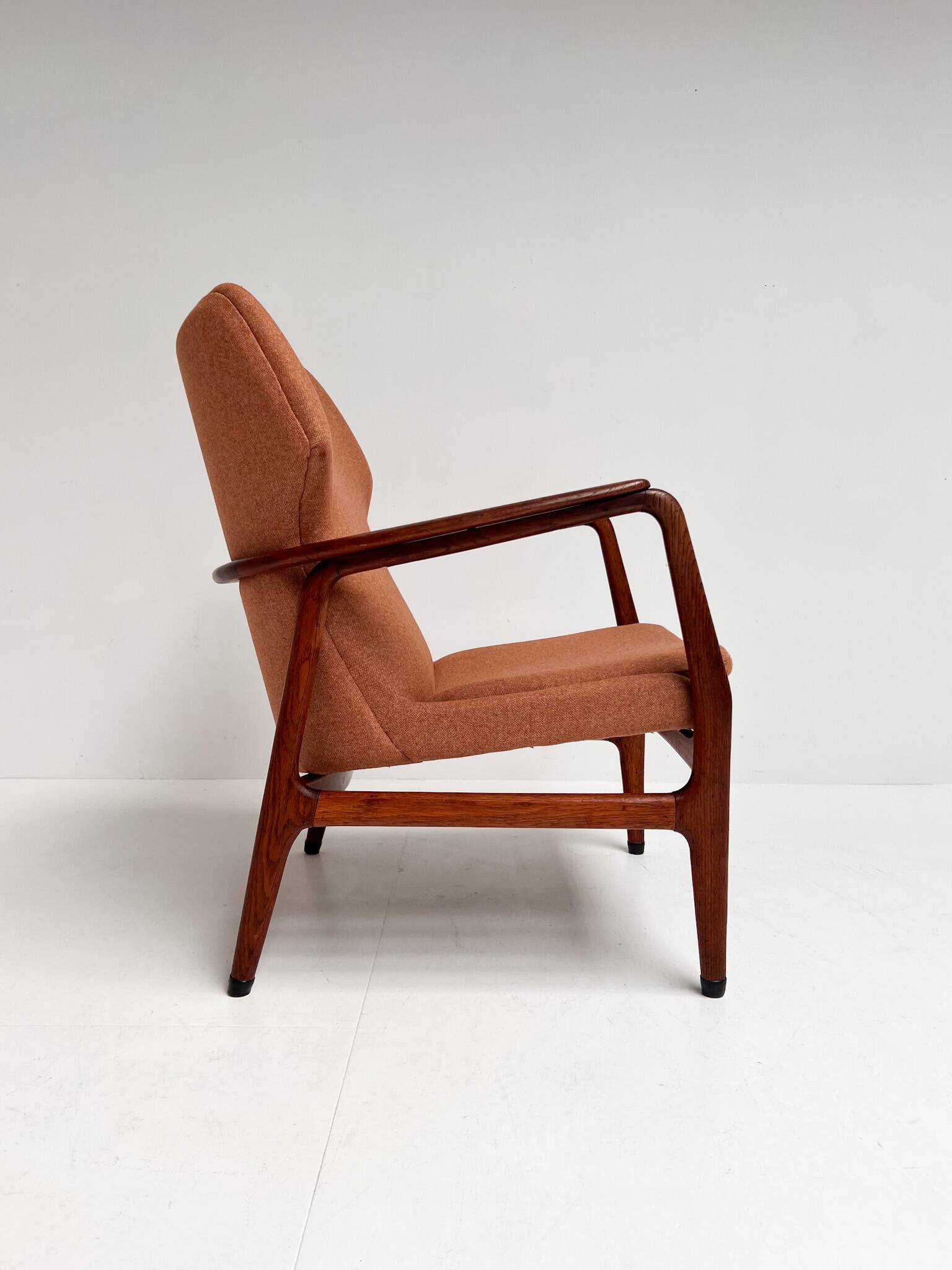 Re upholstered Edith armchair by Bovenkamp, 1960’s